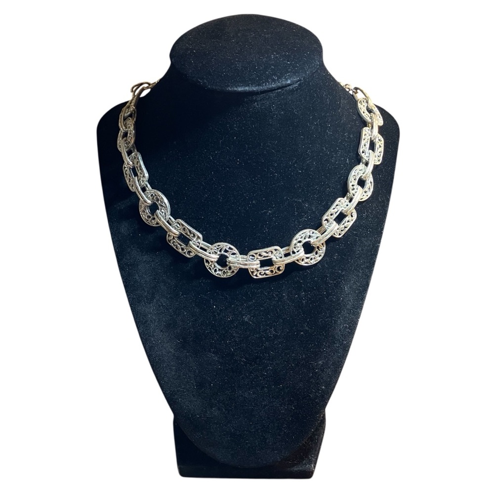 Vintage Etienne Aigner Silver Tone Filigree Link Toggle Necklace